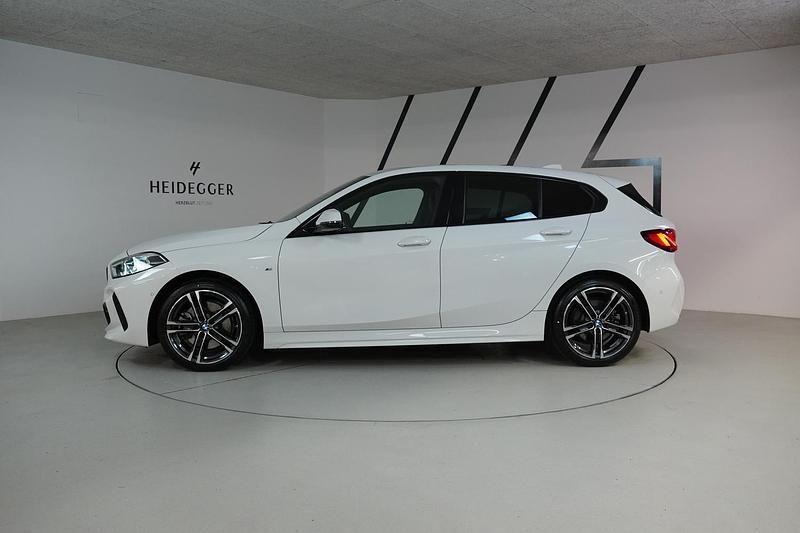 Gebraucht BMW 120 M Sport 190 PS (139 kW) 2024 Weiss Kleinwagen