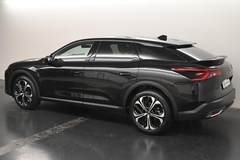 Neu Citroën C5 X 136 PS (100 kW) 2025 Schwarz Kombi
