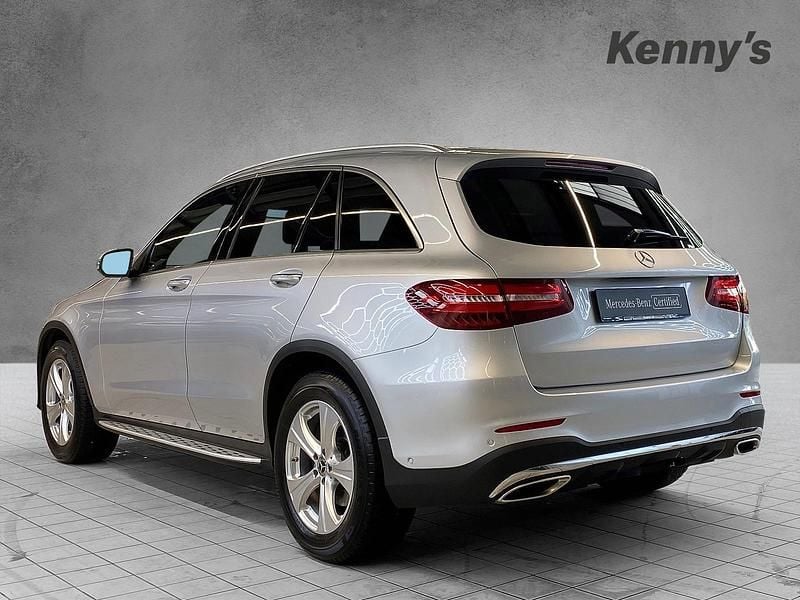Gebraucht Mercedes GLC250 AMG line 211 PS (155 kW) 2018 Silber SUV