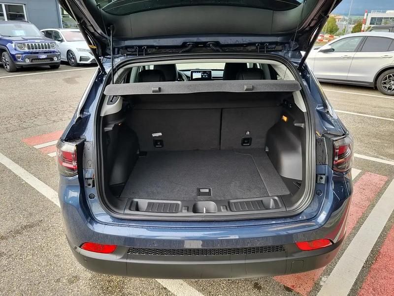 Gebraucht Jeep Compass Limited 241 PS (177 kW) 2026 Blau SUV