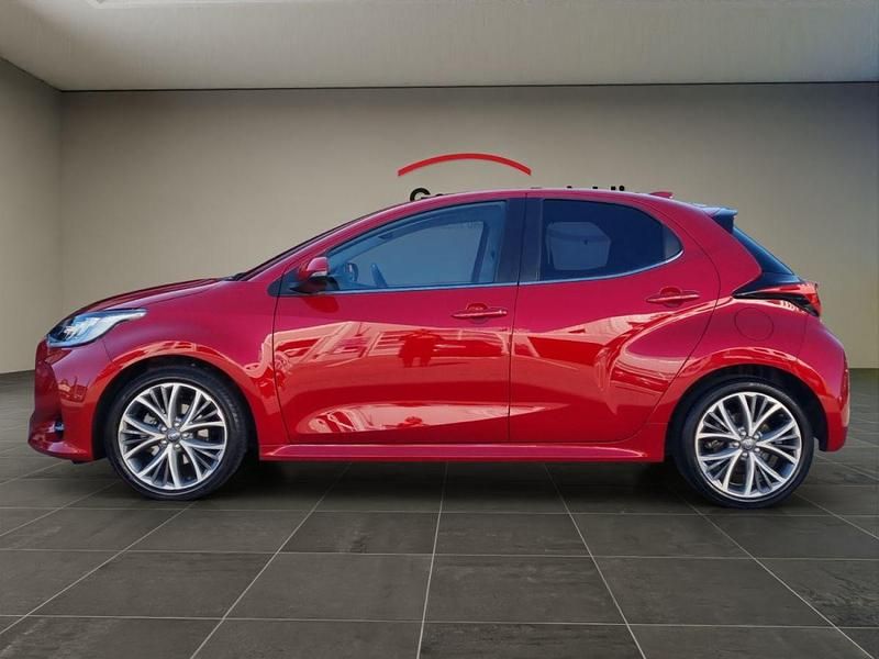 Gebraucht Toyota Yaris Hybrid Premium 116 PS (85 kW) 2021 Kleinwagen