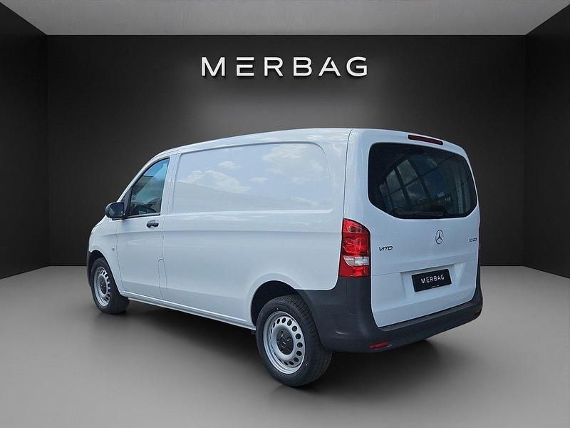 Gebraucht Mercedes Vito 102 PS (75 kW) 2024 Van