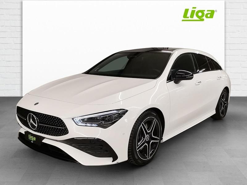 Gebraucht Mercedes CLA250e AMG line 238 PS (175 kW) 2024 Limousine