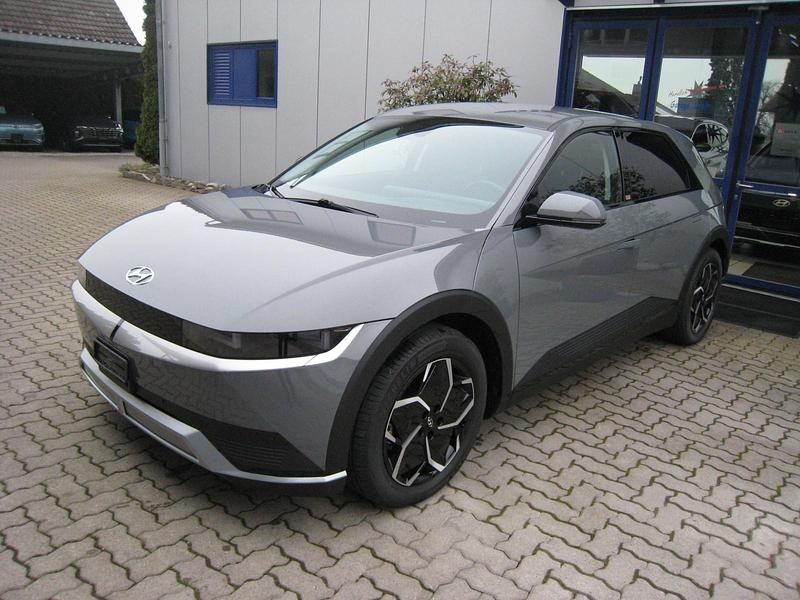 Gebraucht 2023 Hyundai Ioniq Kleinwagen | CHF 55’900 - Bild 1/4