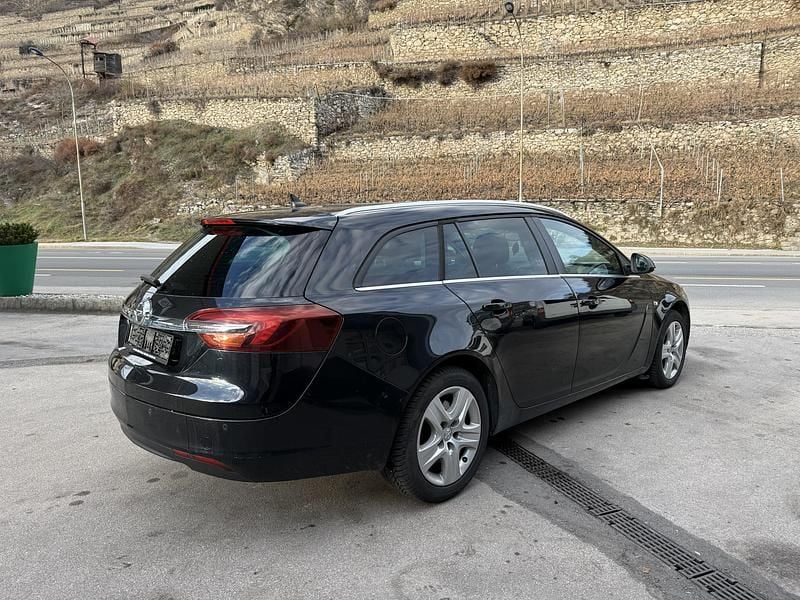Gebraucht Opel Insignia Sport 170 PS (125 kW) 2015 Kombi