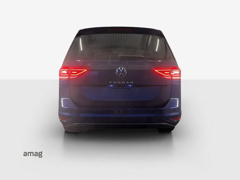 Gebraucht VW Touran Highline 150 PS (110 kW) 2024 Atlantic blue metallic Van / Kleinbus