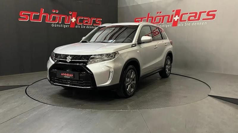 Neu Suzuki Vitara 110 PS (80 kW) 2025 Gray SUV