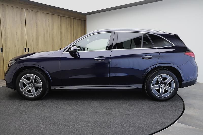 Gebraucht Mercedes GLC300e AMG line 269 PS (197 kW) 2023