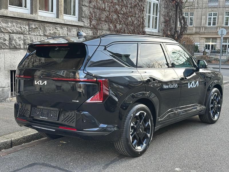 Neu Kia EV5 GT-Line 159 kW (217 PS) 2026 Schwarz SUV