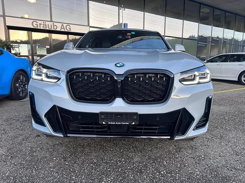 Gebraucht BMW X4 190 PS (139 kW) 2025 Gray SUV