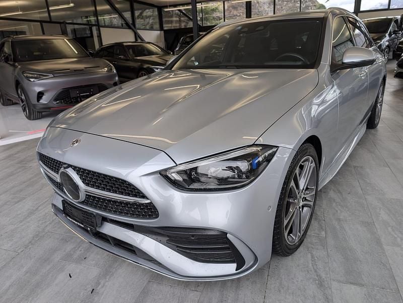 Gebraucht Mercedes C300e AMG line 258 PS (189 kW) 2022 Kombi