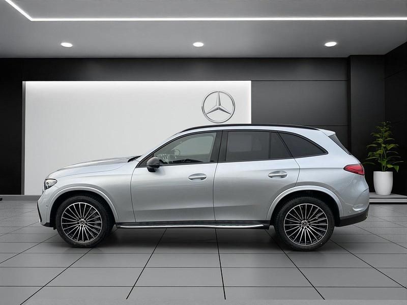 Gebraucht Mercedes GLC300e AMG line 258 PS (189 kW) 2024 Grau SUV