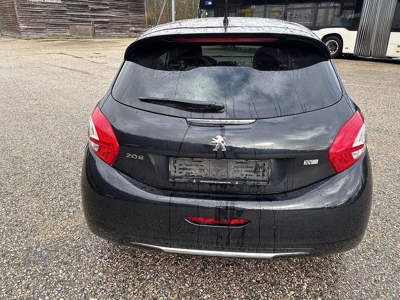 Gebraucht Peugeot 208 156 PS (114 kW) 2014 Kleinwagen