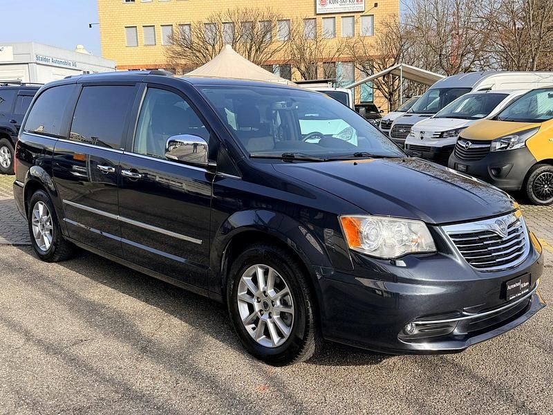 Gebraucht Lancia Voyager Platinum 283 PS (208 kW) 2014 Van / Kleinbus