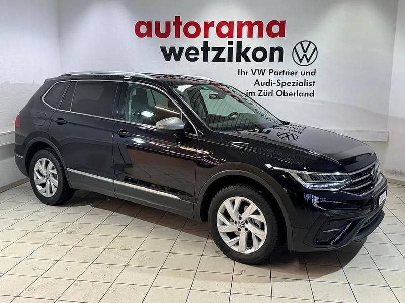 Schwarz Gebraucht 2025 VW Tiguan Allspace Life SUV | CHF 29’750 (Guter Preis) - Bild 1/4