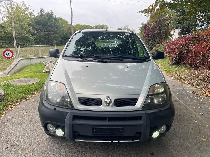 Gebraucht Renault Scénic 140 PS (102 kW) 2001 Van / Kleinbus