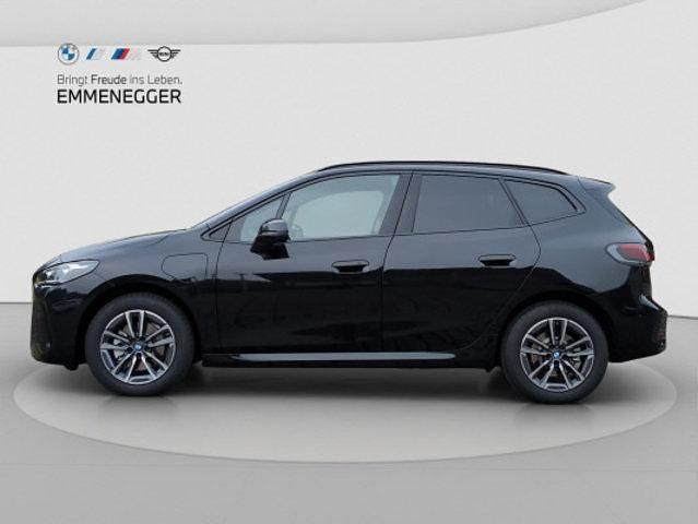 Neu BMW 225 M Sport 136 PS (100 kW) 2025 Kombi