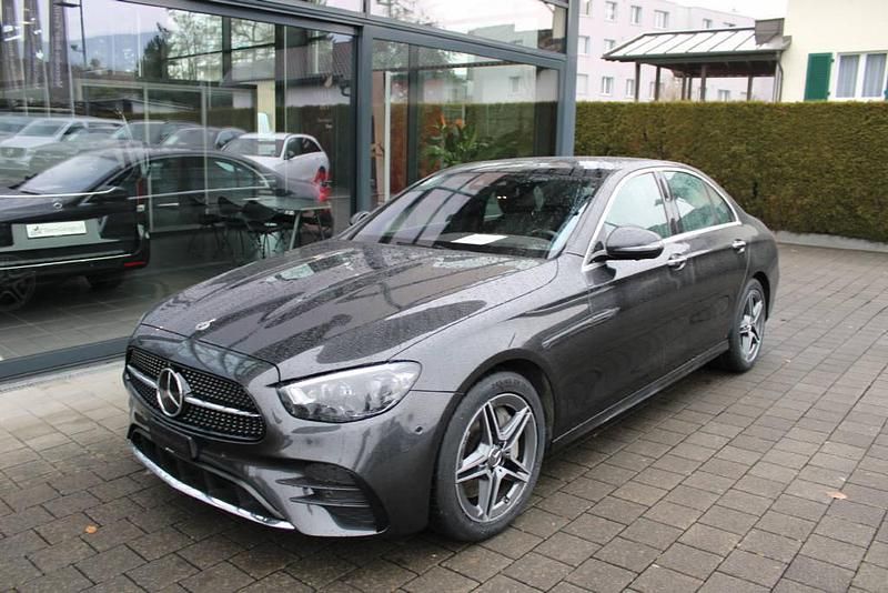 Gebraucht Mercedes E450 AMG line 367 PS (269 kW) 2021 Grau Limousine