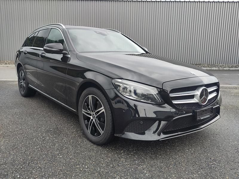 Gebraucht Mercedes C220 Avantgarde 194 PS (142 kW) 2019 Kombi