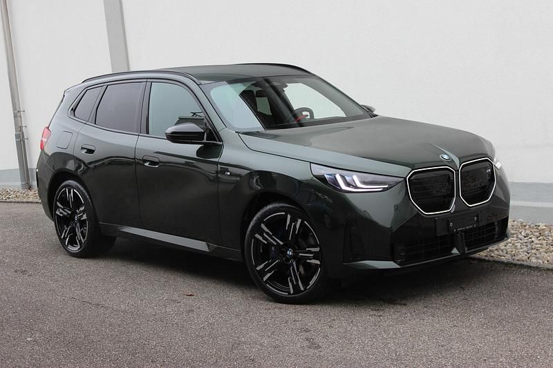 Grün Neu 2025 BMW X3 M Sport SUV | CHF 98’500 (Etwas zu teuer) - Bild 1/4