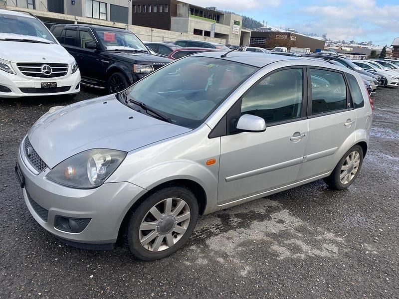 Gebraucht 2008 Ford Fiesta Ghia | CHF 1’600 - Bild 1/4