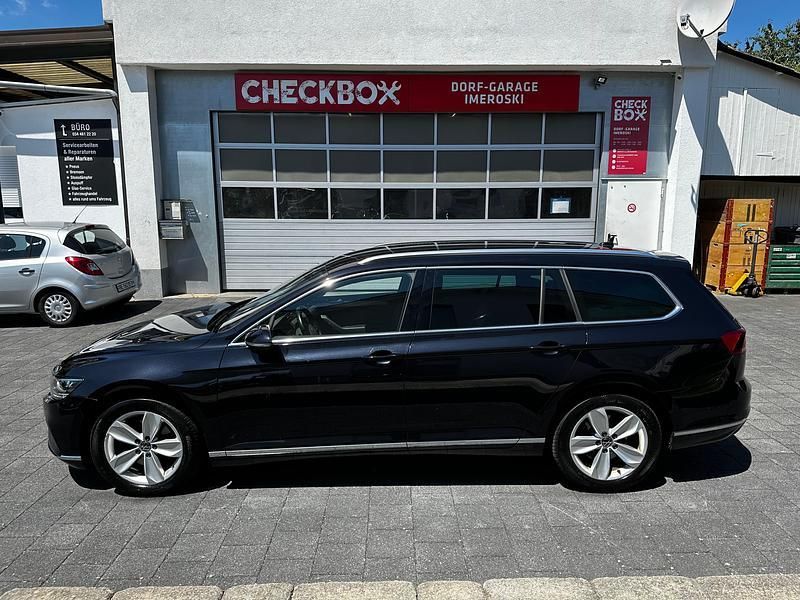 Gebraucht VW Passat Elegance 200 PS (147 kW) 2020