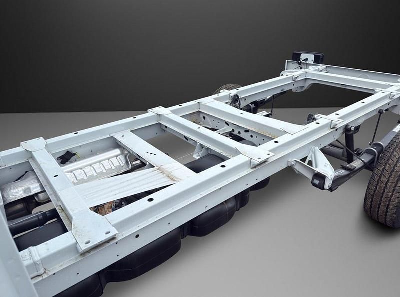 Gebraucht Mercedes Sprinter 170 PS (125 kW) 2024 Weiss Van