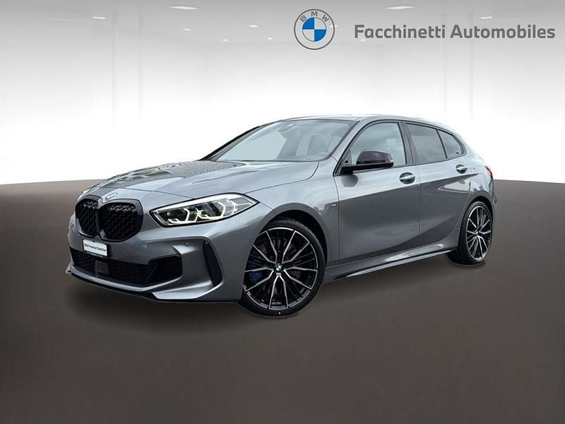 Grau Gebraucht 2023 BMW M135 M Performance Kleinwagen | CHF 36’990 (Fairer Preis) - Bild 1/4