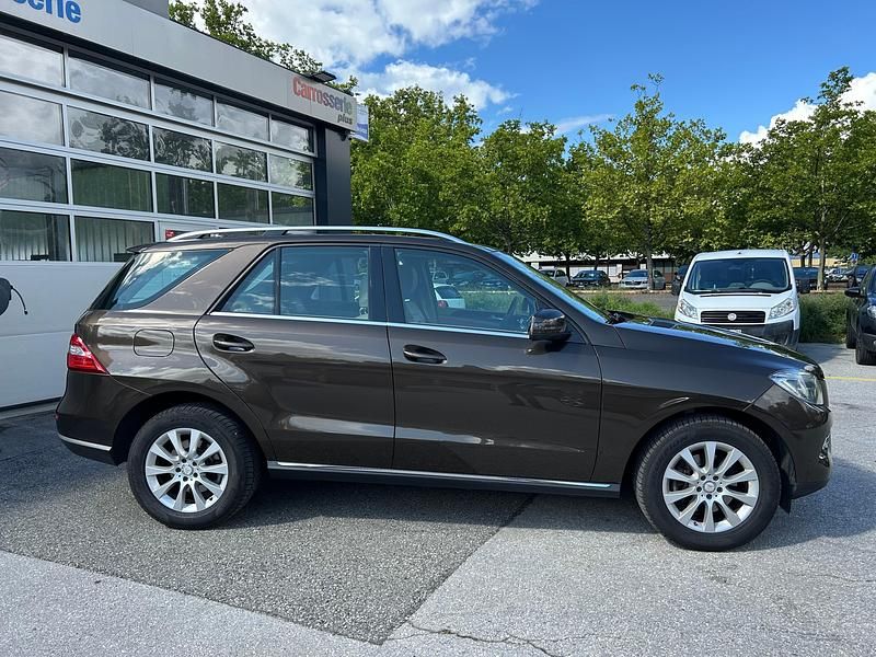 Gebraucht Mercedes ML350 Executive 258 PS (189 kW) 2013 SUV