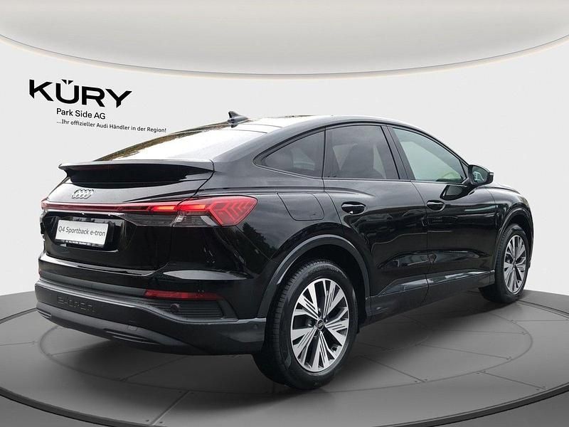 Gebraucht Audi Q4 Sportback e-tron Ambiente 125 kW (170 PS) 2022 Schwarz SUV
