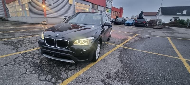 Gebraucht 2014 BMW X1 Sport Line SUV | CHF 12’600 (Etwas zu teuer) - Bild 1/4