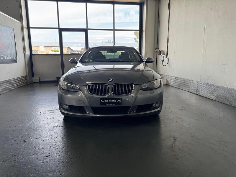 Gebraucht BMW 330 272 PS (200 kW) 2006 Coupé