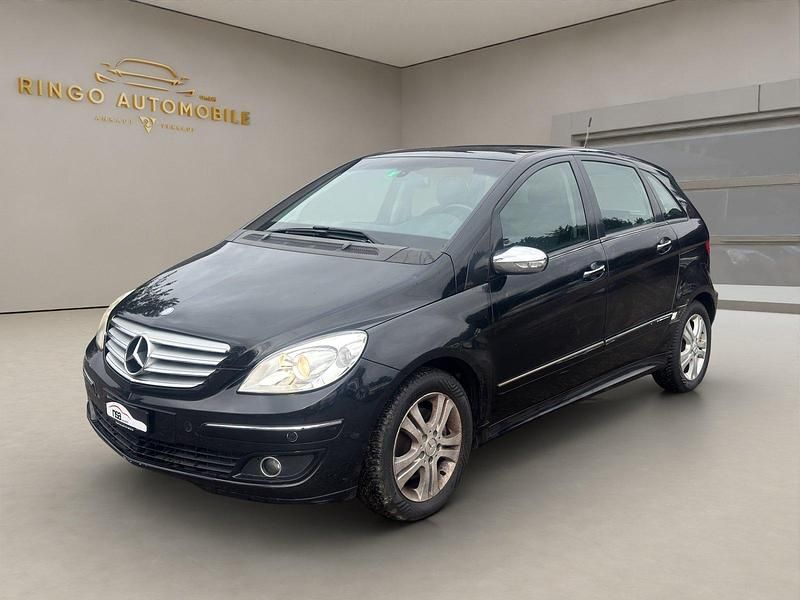 Gebraucht Mercedes B200 136 PS (100 kW) 2007 Van / Kleinbus