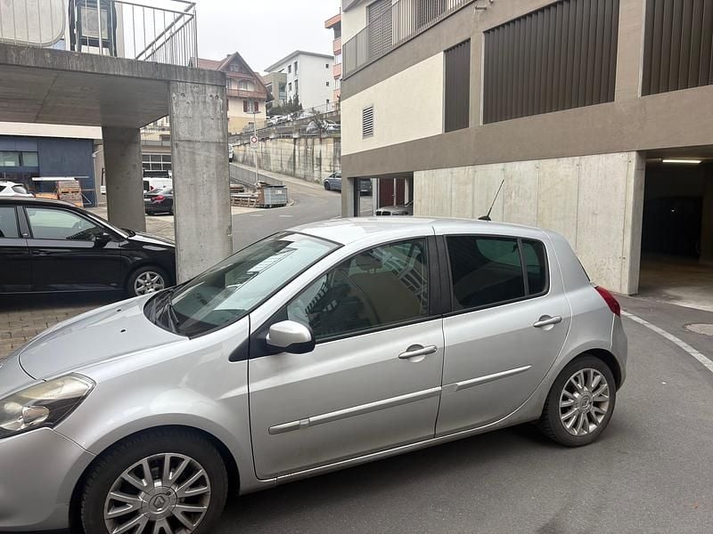 Gebraucht Renault Clio II Exception 112 PS (82 kW) 2010