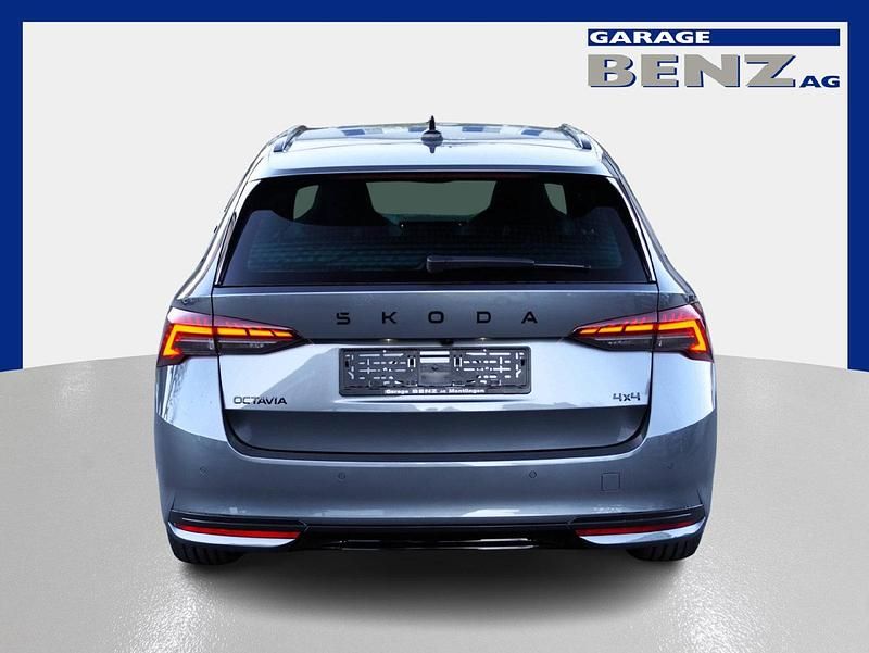 Neu Skoda Octavia SportLine 204 PS (150 kW) 2026 Kombi