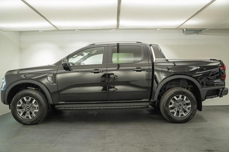 Neu Ford Ranger Wildtrack 281 PS (206 kW) 2025 Abholung