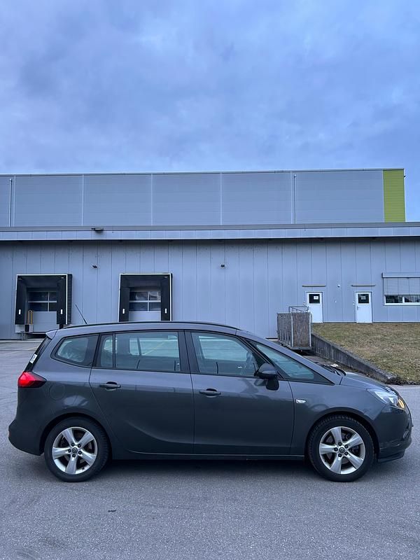 Gebraucht Opel Zafira Tourer Cosmo 165 PS (121 kW) 2012 Van / Kleinbus