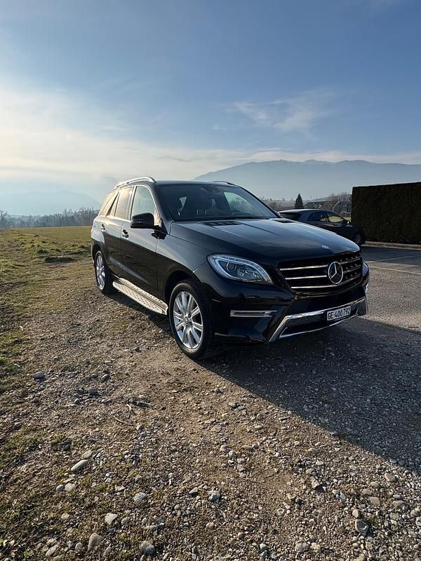 Gebraucht Mercedes ML400 333 PS (244 kW) 2015 SUV