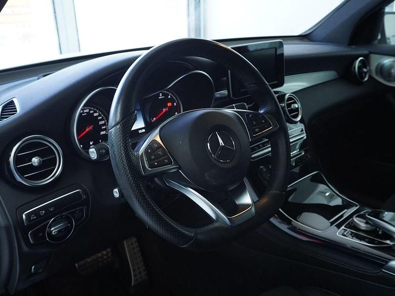 Gebraucht Mercedes GLC250 AMG line 204 PS (150 kW) 2016