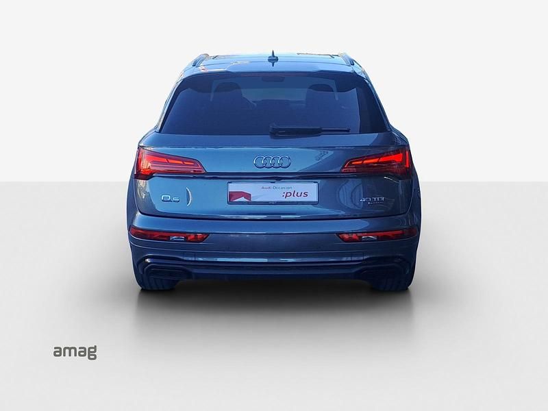 Gebraucht Audi Q5 Black Edition 204 PS (150 kW) 2022 Daytonagrau perleffekt SUV