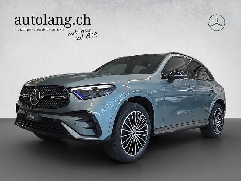 Gebraucht Mercedes GLC300e AMG line 333 PS (244 kW) 2024 SUV