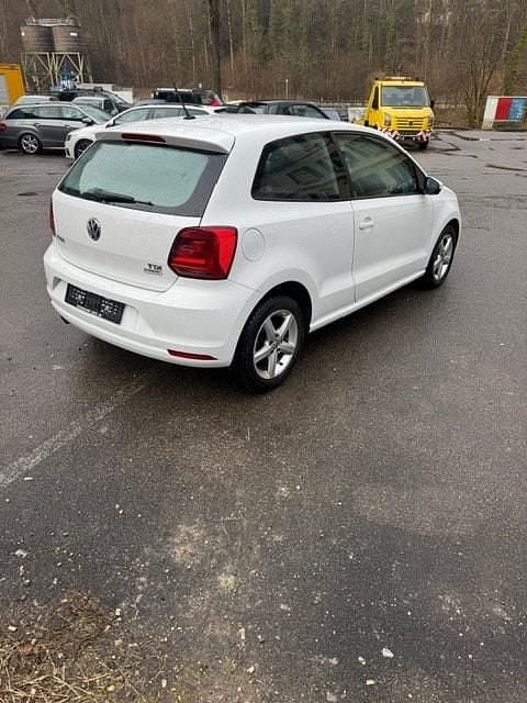 Gebraucht VW Polo Highline 105 PS (77 kW) 2014