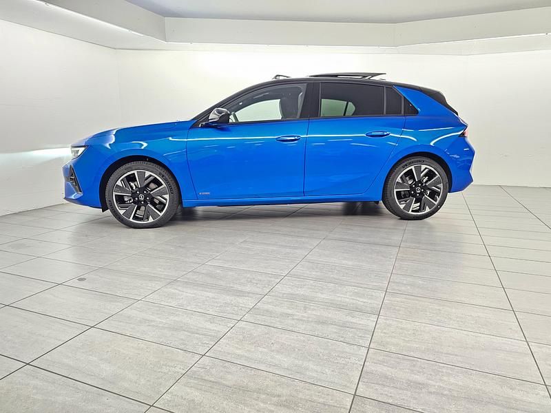 Gebraucht Opel Astra 114 kW (156 PS) 2023 Blau Limousine