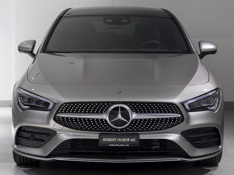 Gebraucht Mercedes CLA250 Shooting Brake 224 PS (164 kW) 2020 Silber Kombi