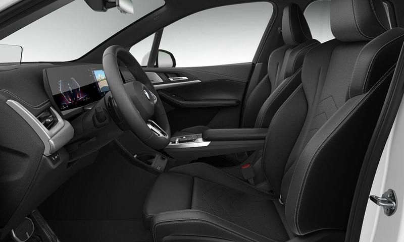 Gebraucht BMW 223 Active Tourer M Sport 197 PS (144 kW) 2024 Weiss Van / Kleinbus