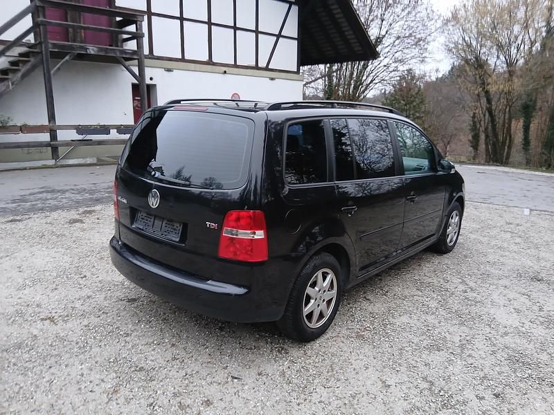 Gebraucht VW Touran Trendline 140 PS (102 kW) 2004 Van / Kleinbus