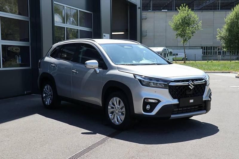 Neu Suzuki SX4 129 PS (94 kW) 2025 Kombi