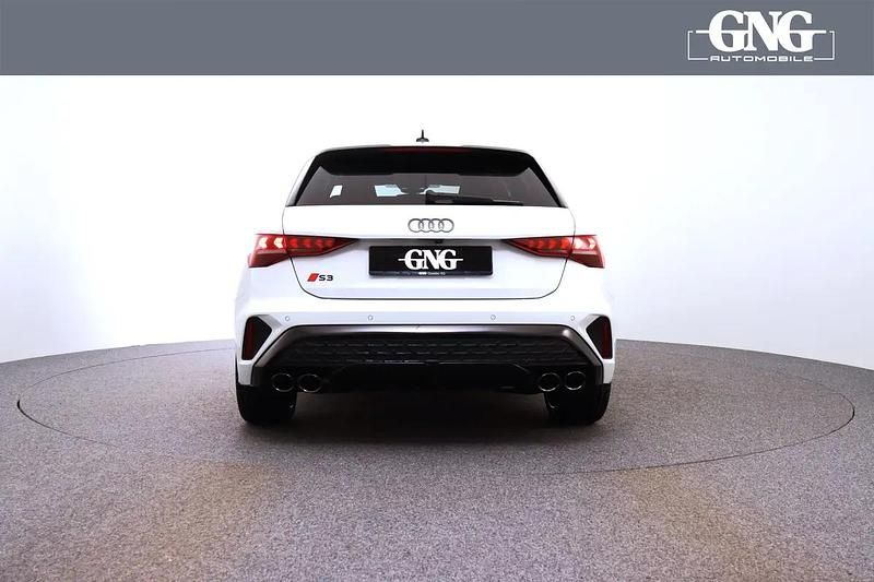 Gebraucht Audi S3 333 PS (244 kW) 2025 Weiss Limousine