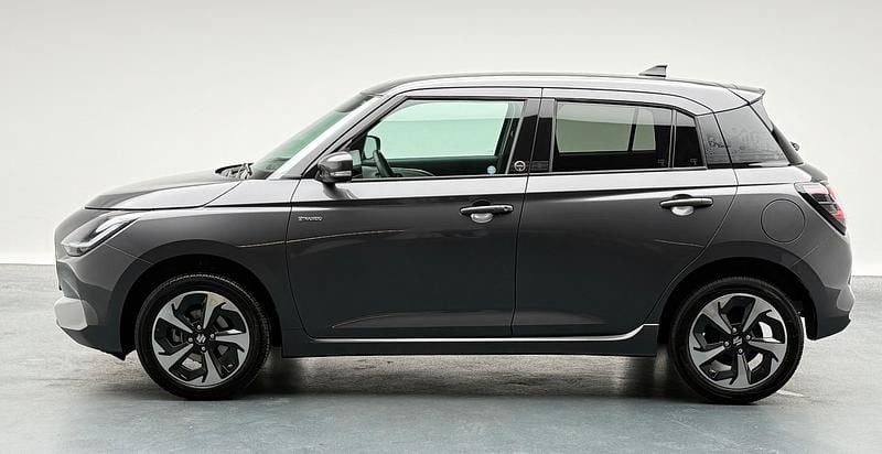 Gebraucht Suzuki Swift 82 PS (60 kW) 2025 Grau Limousine