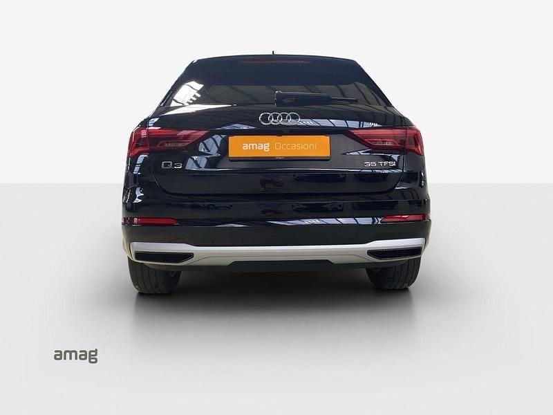 Gebraucht Audi Q3 Advanced 150 PS (110 kW) 2022 Nero mytha metallizzato SUV